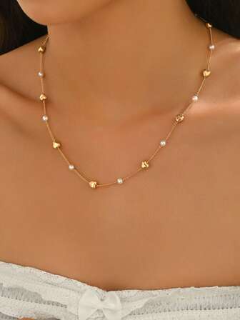 1pc Sexy Fashion Bohemian Multi-Color Corn Chain Necklace, New Added Faux Pearl Heart Pendant Necklace, Multi-Heart Double Layer Necklace, Multi-Color Resin Block With CCB Gold Chain Necklace, 4-Leaf & 5-Leaf Clover Silver Chain Necklace, Imitation Turquoise Bead & Glass Bead 3-Layer Necklace, Rhinestone Decorated Gold Chain Double Layer Necklace, Minimalist Luxury Suitable For Any Outfit, Ideal Gift For Women On Valentine's Day, Thanksgiving, Friends & Holidays