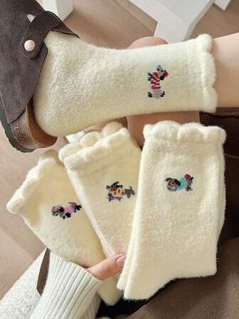 4 Pairs Autumn/Winter Warm Thermal-Lined Cartoon Sausage Dog Cute Slipper Socks For Women, Cozy Socks