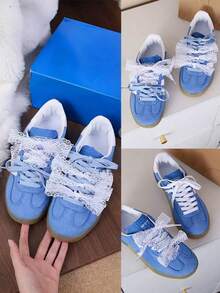 Nastro di pizzo adatto per scarpe a T-bar, stile balletto, lacci decorativi per personalizzare scarpe sportive e da ginnastica, bordino di pizzo bianco (scarpe non incluse) - Bianco - Visualizzare 5