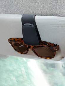 Multi Function Car Sunglasses Clip, Sunglasses Holders For Car, Magnetic PU Leather Fashion Glasses Holder For Car Visor,Sunglass Holder Organizer Visor Clip, Stylish Round Frame Organizer ,Car Interior Accessories, Magnetic Glasses Clip, Ticket Clip For Car