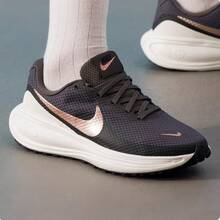 Women's Nike Revolution 8 Sports Training Running Shoes - Black - View 8