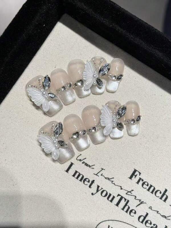 10pcs High-End High-End Light Luxury, Niche Design, Three-Dimensional Butterfly Cat's Eye Handmade French Tip Nails, Suitable For Cool And Sweet Girls, Nail Patches For Traveling, Vacating, Christmas And Thanksgiving