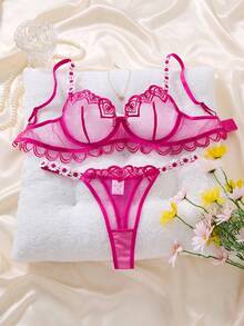 2PCS Women's Rose Red Embroidered Floral Sexy Underwear Set, Rose Red Classic Elegant Daily Bra And Triangle Underwear Lingerie Set, Cute Gift For Valentine's Day And Christmas - Rose Red - View 1