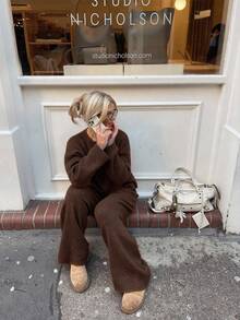 1pc HoloChill Women Young Influencer Style Zip-Up Round Neck Long Sleeve Casual Cardigan, New Item (Not A Set), Casual Carnival - Coffee Brown - View 3