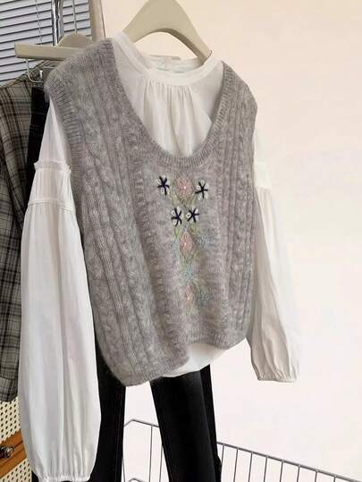 JIANHU Cozy Fall/Winter Knit Sweater Vest With Floral Embroidery – Layered Sleeveless Pullover For Thanksgiving & Holiday Outfits