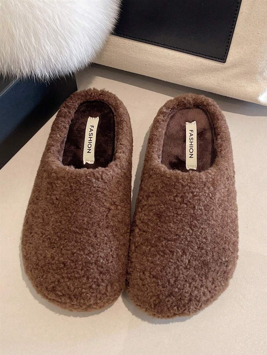 Papuci pufoși cu talpă groasă pentru femei, cu vârful închis, pentru exterior, toamnă/iarnă, sandale pufoase pentru femei mici, papuci de interior/birou, toc de 4 cm, mărimea 35-40 - cafea maro - Vizualizare 1