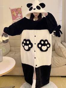 Coral Fleece Robe, Flannel Bathrobe, Warm & Breathable Long Sleeve Robe, Panda Pattern, Cozy Flannel, Ideal For Autumn/Winter, Relaxed Fit, Perfect Holiday Gift, Lazy Weekend Essential, Unisex Oversized Comfortable Sleepwear, Suitable For Bedroom, Bathroom, Pool And More, Daily & Travel Essential - Multicolor - View 3
