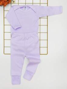 Roxo empoeirado
