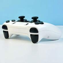 EM M15 Dual Gamepad Gaming System, 3D Retro Game Console | Supports 20+ Emulators | Open Source System | Automatic Languages | 10 Game Types - White - View 5