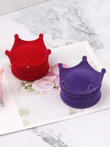 1/6 hộp đựng nhẫn hình vương miện hoạt hình đáng yêu và hộp quà tặng trang sức nhung cho ngày tựu trường, hoàn hảo cho quà tặng Giáng sinh, Lễ tạ ơn, Năm mới và Ngày lễ tình nhân, lý tưởng để cất giữ nhẫn, vòng cổ và các loại trang sức quý giá khác, thiết kế thời trang và vui nhộn cho cả trẻ em và người lớn, nâng cao trải nghiệm tặng quà của bạn với phụ kiện độc đáo và bắt mắt này, hoàn hảo để kỷ niệm những dịp đặc biệt và tạo nên những kỷ niệm lâu dài. - Nhiều màu - Xem 11