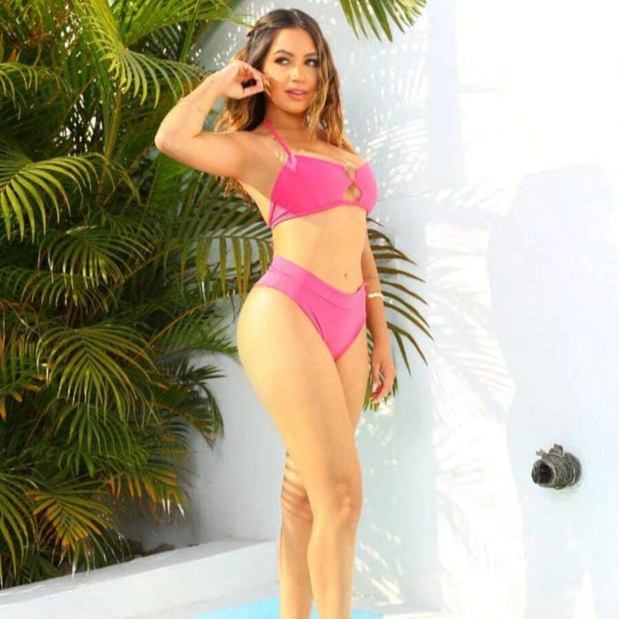 High Waist Bikini With Stainless Steel Ring – Elegance, Comfort And Perfect Fit | Available In Sizes XS, S, M And L - Pinki - View 1