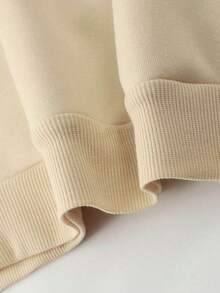 圣诞风畅销男士休闲圆领长袖卫衣，饰有圣诞元素印花，适合春秋季穿着 - 杏色 - 查看 4