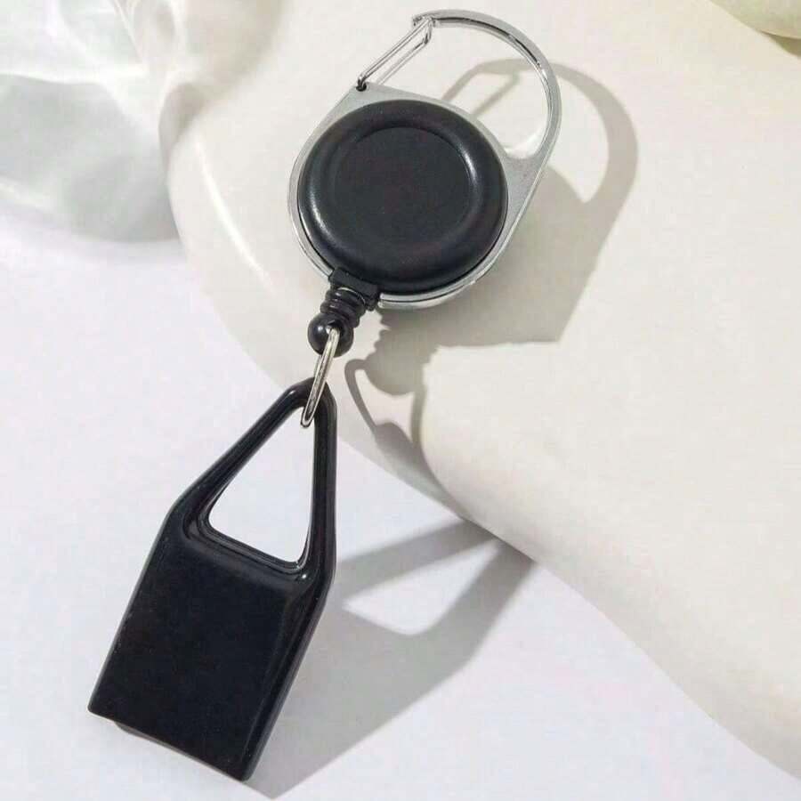 1pc Men's Creative Extendable Anti-Lost Lighters Holder Keychain, Black Retractable Clip Keyring - Black - View 1