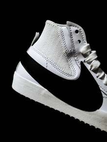 Nike Men's New COURT LEGACY NN Skate Shoes, Retro Fashion Casual Sneakers, Order 0.5 Size Up Recommended - White - View 4