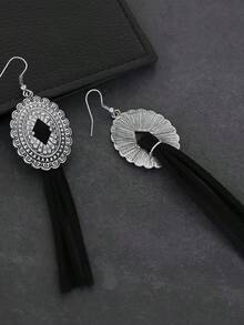 Scallop Trim Oval & Tassel Drop Earrings - Bạc cổ - Xem 4