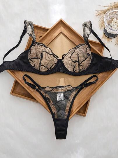 2 st svarta sexiga underklädesset i broderad spets för kvinnor, halvtransparent design med lekfull och söt BH och underkläder, jul- och halloweenpresenter