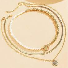 Set de 3 collares elegantes con cuentas de perlas falsas, collares de cadena plana de metal con colgante minimalista de estrella y luna dorada, adecuado para uso diario y regalos festivos