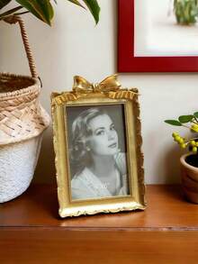 إطار صورة نحاسي ذهبي أنيق وعتيق - لوحة فنية زهرية ذات موضوع الحب مع فيونكة، إطار صورة فردي خفيف الوزن من الراتنج لديكور المنزل، فن الحائط للغرفة المعيشية - هدية مثالية لتدشين المنزل وهدية للذكرى السنوية