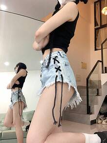大尺碼女款破舊牛仔短褲，綁帶設計，毛邊下擺，適合夜店休閒夏季穿著 - 藍色 - 查看 5