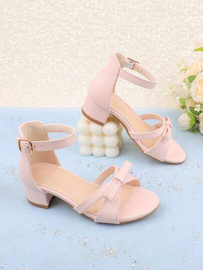 女童时尚粉色简约露趾高跟粗跟凉鞋，优雅正式礼服派对场合公主鞋带蝴蝶结，适合花童、婚礼、宴会、节日、休闲、甜美百搭，适合幼儿、小女孩和大女孩