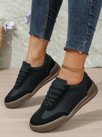 Black Flat Casual Sneakers, Lace-Up Shoes, Canvas Deck Shoes, School Season College Style, Elegant Casual Fashion Running Shoes