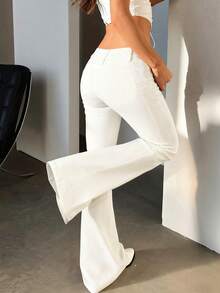 Women Stretch White Low-Rise Flared Jeans, Vintage Streetwear Style,2026 Spring And Summer, New Year And Valentine. Casual - White - View 4
