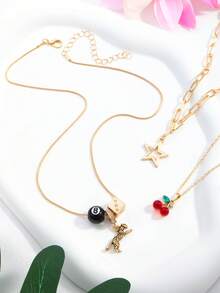 Un conjunto de tres diseños de moda y atmosféricos con un colgante de estrella hueca de tres capas con forma de animal octagonal de cereza para el collar de mujer - Multicolor - Ver 4
