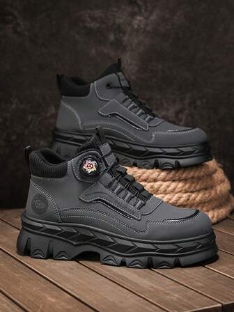 2024 Höst/vinter Nya herrstövlar, brittiska arbetsstövlar mot höjdökning, mångsidiga herrstövlar med tjock sula för utomhusbruk och höga vandringsskor