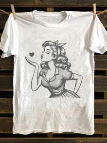 Vintage Pin-Up Girl Blowing A Kiss Heart Graphic T-Shirt - Retro  Art Style Casual Cotton Tee, Soft Breathable Summer Top - Perfect Valentine's Day, Anniversary, Birthday Gift For Her - 白色 - 查看 1