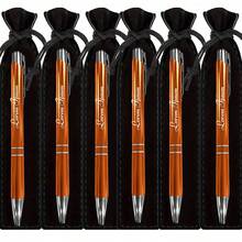 Penne a sfera di lusso personalizzate in metallo e alluminio con astuccio in pelle nera - strumenti di scrittura personalizzati per nome e sito web aziendale, regalo perfetto per uomini, anniversari, compleanni, regali di laurea - Multicolore - Visualizzare 48