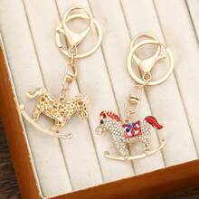 Rhinestone Zodiac Horse Keychain, Unisex Animal Pendant, Zinc Alloy Car Key Chain, Bag Charm, Wholesale Boho Animal Jewelry, Autumn Christmas Gift