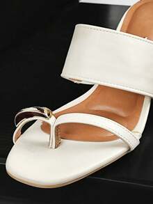 Vizzano Women's Block Heel Clog With Gold Detail And Ring On The Toe 6428148 - 白色 - 查看 3