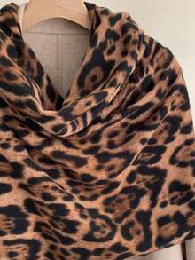 1 Khăn choàng hai mặt họa tiết da báo và kẻ caro cho nữ, chất liệu cashmere mềm mại, khăn choàng quấn ấm áp, phụ kiện thời trang thu/đông cho trang phục - Lạc đà - Xem 3