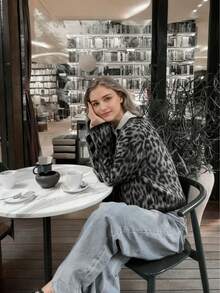 Women's Autumn And Winter New Casual And Comfortable Leopard Print Pattern Long Sleeved Single Breasted Cardigan Sweater, Y2K,Suitable For Daily, Home, Office, Party Gatherings, Festivals, Shopping, Halloween, Christmas, Thanksgiving, Holidaysfall Women Clothes/Fall Clothes/Autumn Clothes/Women's Winter Clothes/Back To School/Touch Like Wool