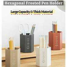 Calendario 2026 + Soporte para bolígrafos - Organizador de escritorio minimalista y creativo para estudiantes, Organizador de papelería multifuncional, Taza para bolígrafos, Soporte de calendario de escritorio, Accesorio de escritorio ordenado, Adecuado para estudiantes y trabajadores de oficina, Color simple y limpio, Uso en múltiples escenarios