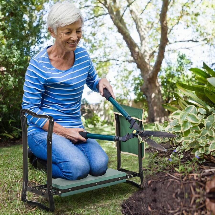 Outsunny Garden Kneeler Seat Foldable Stool Bench 2 EVA Foam Kneeling Pad And 1 Large Tool Pouch - Green - View 1