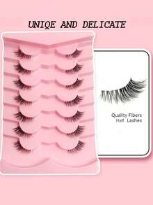 7对自然款透明带状半眼睫毛，狐狸眼猫眼眼尾延长柔软轻盈睫毛，适合初学者轻松佩戴适合日常约会