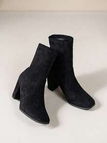 Botas de tacón alto de moda para mujer, botas hasta la pantorrilla para mujer con accesorios elegantes, sencillas pero hermosas