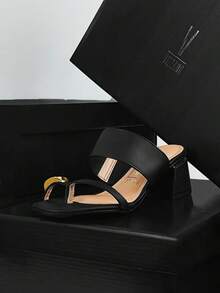 Vizzano Women's Block Heel Clog With Gold Detail And Ring On The Toe 6428148 - 黑色 - 查看 2