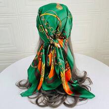 35.4" Classic Chain Print Satin Square Scarf – Elegant Imitation Silk Sunscreen Shawl, Versatile Hijab & Beach Towel For Women, Perfect For Spring & Summer Travel - F90SD22080189-3-đỏ - Xem 9