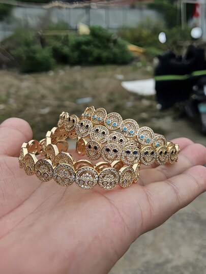 1 Stück modischer luxuriöser goldener Armreif, Lächeln Armband, geeignet für Partys, Zusammenkünfte und Geschenke