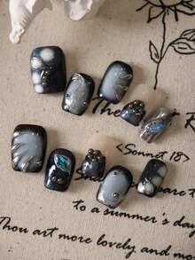 10片装美甲贴纸，短款黑色指甲，银蓝色眼睛，白色光环，甜美别致的人造指甲，美甲套装包含1张贴纸和1个迷你指甲锉，DIY美甲 - 彩色 - 查看 2