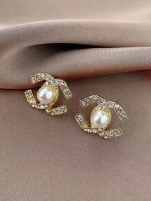 2 Stücke elegante hochwertige personalisierte Damen Ohrringe, C-förmige gekreuzte Ohrringe, geeignet für den täglichen Gebrauch, Partys, Feierlichkeiten