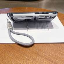 حافظة هاتف مضادة للسقوط متوافقة مع 16 Pro Max ذات حامل دوار بمعيار عسكري 2 في 1 مقاومة للصدمات، مناسبة ل- Redmi Note 11/12/13 Pro+، Pixel 9 Pro، Apple 11/12/13/14/15 Pro Max، A14/A24/34/35/54/55 S23/24 S22 Ultra، OPPO، VIVO