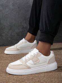 2025新款男士休闲运动鞋，时尚简约百搭厚底系带轻便低帮滑板鞋，适合日常穿着、外出、街头、校园、度假、旅行、散步等场合。 - 米色 - 查看 3