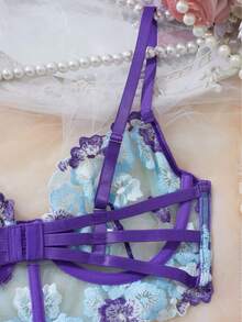 Women's Floral Embroidery Mesh Sexy Lingerie Set - Multicolor - View 5