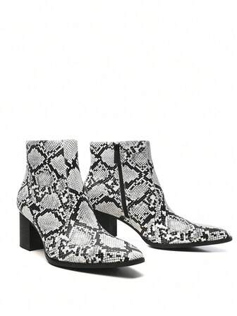 男士蛇皮压纹高跟切尔西靴，优雅西式风格，适合中式婚礼、通勤、办公室、户外，四季皆宜