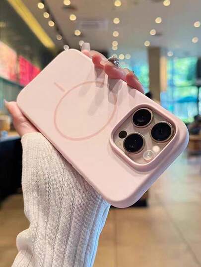 奢华磁吸软硅胶手环手机壳，兼容 17/16/15/14/13/12/11 Pro Max Plus，支持磁吸无线充电，防震保护套