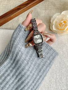 SUNLIFEX 1件装复古银色不锈钢方形小表盘女士腕表，时尚简约优雅奢华小巧石英女士腕表，适合日常佩戴、派对及其他场合。 - 銀色 - 查看 2