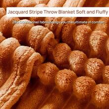 - Manta para sof, cama, sof u2013 Manta sper suave y ligera con rayas, manta jacquard acanalada 3D, manta mullida y acogedora, clida y transpirable verde salvia, 127.0x 152.4 - Naranja quemado + 50"x60" - Ver 5